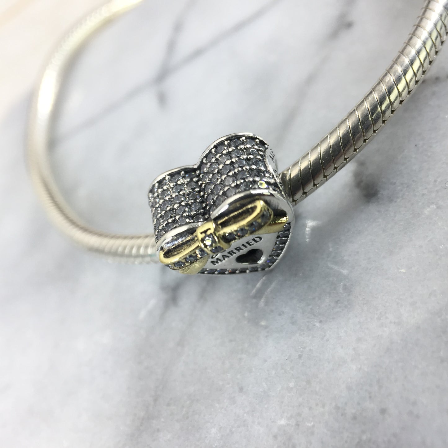 792083CZ