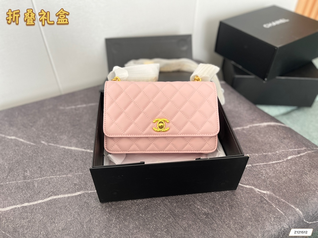 XNE-BAG008