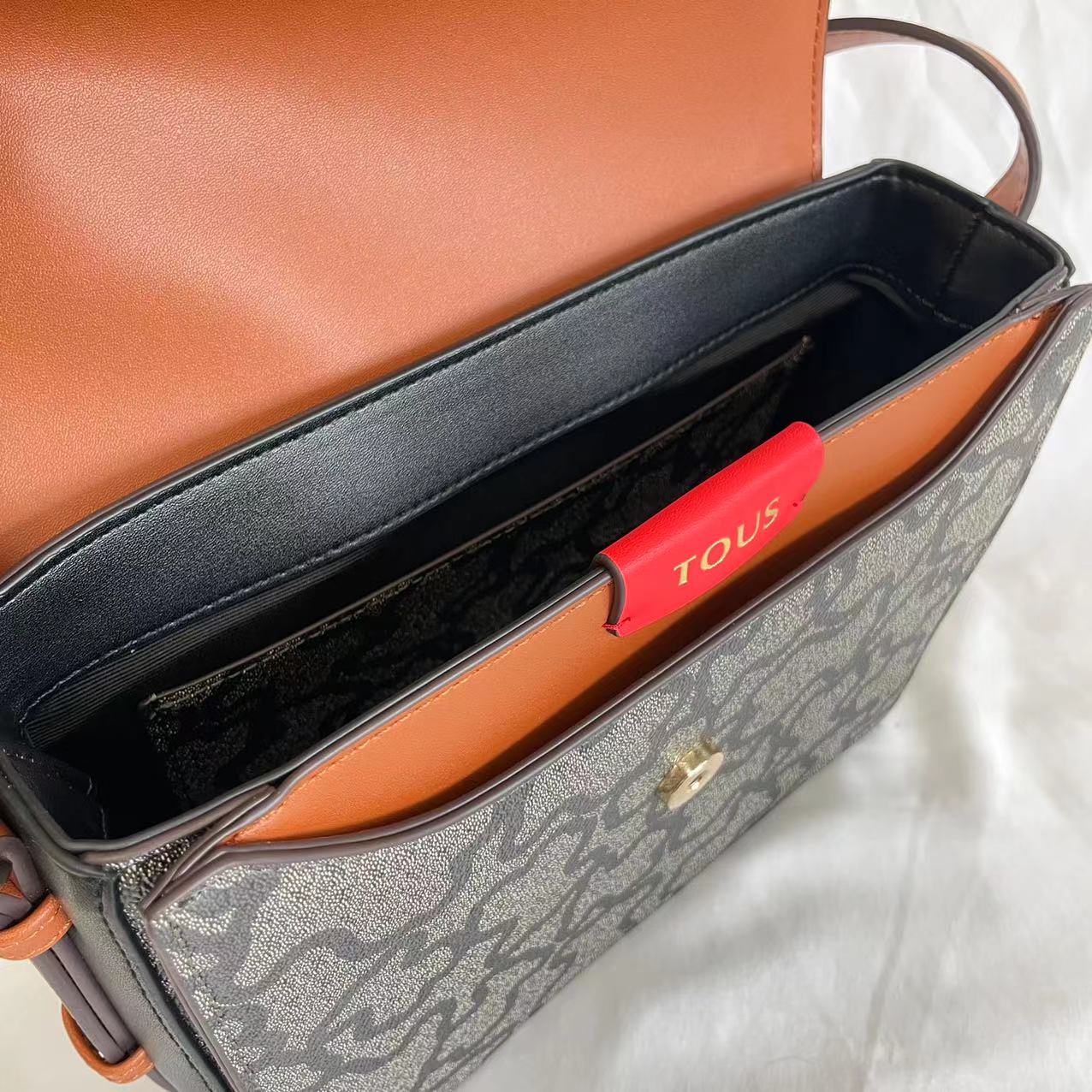 TO-BAG077