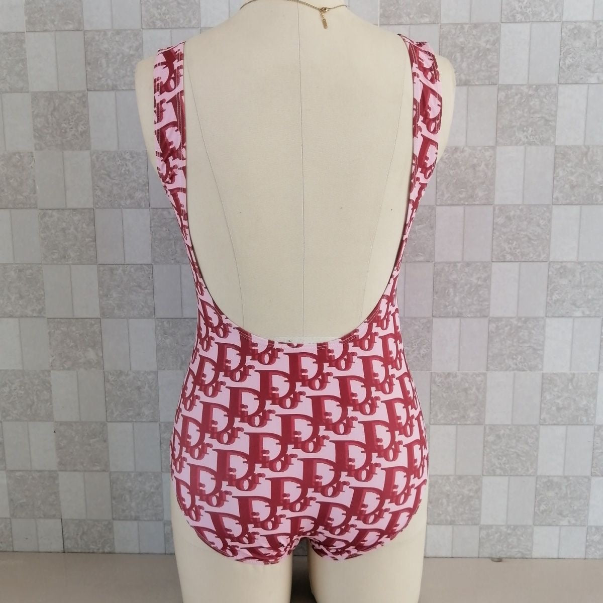 swimsuit-104