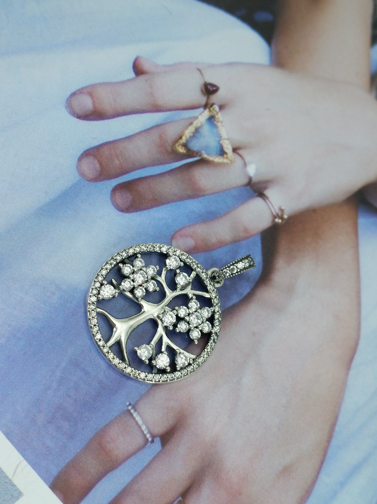390384CZ