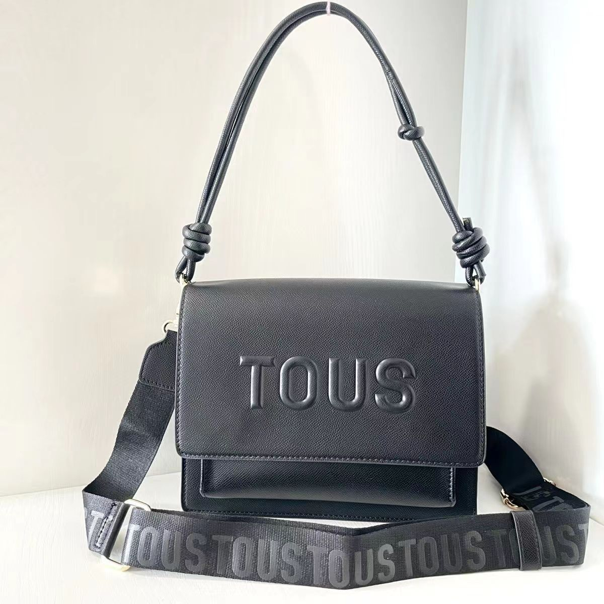 TO-BAG243