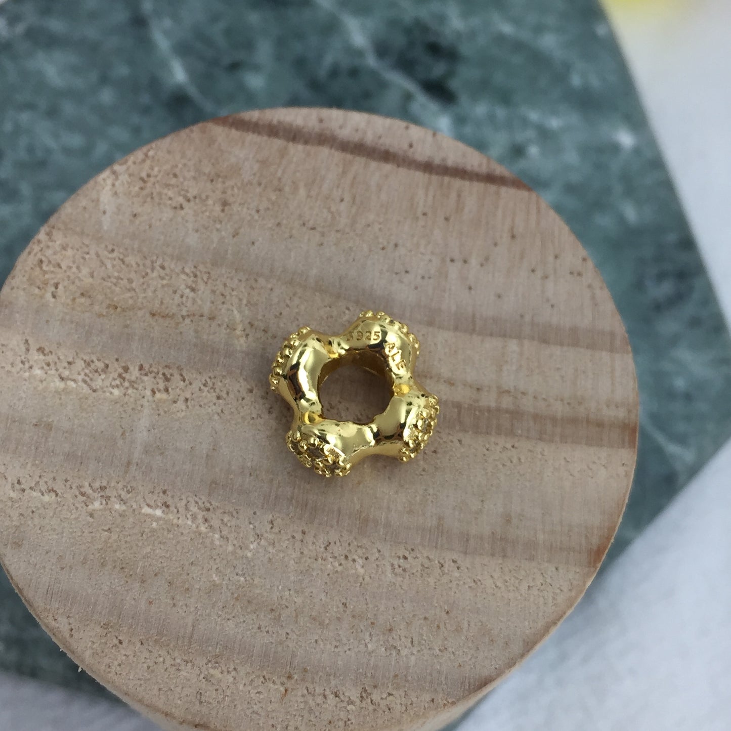 767292CZ