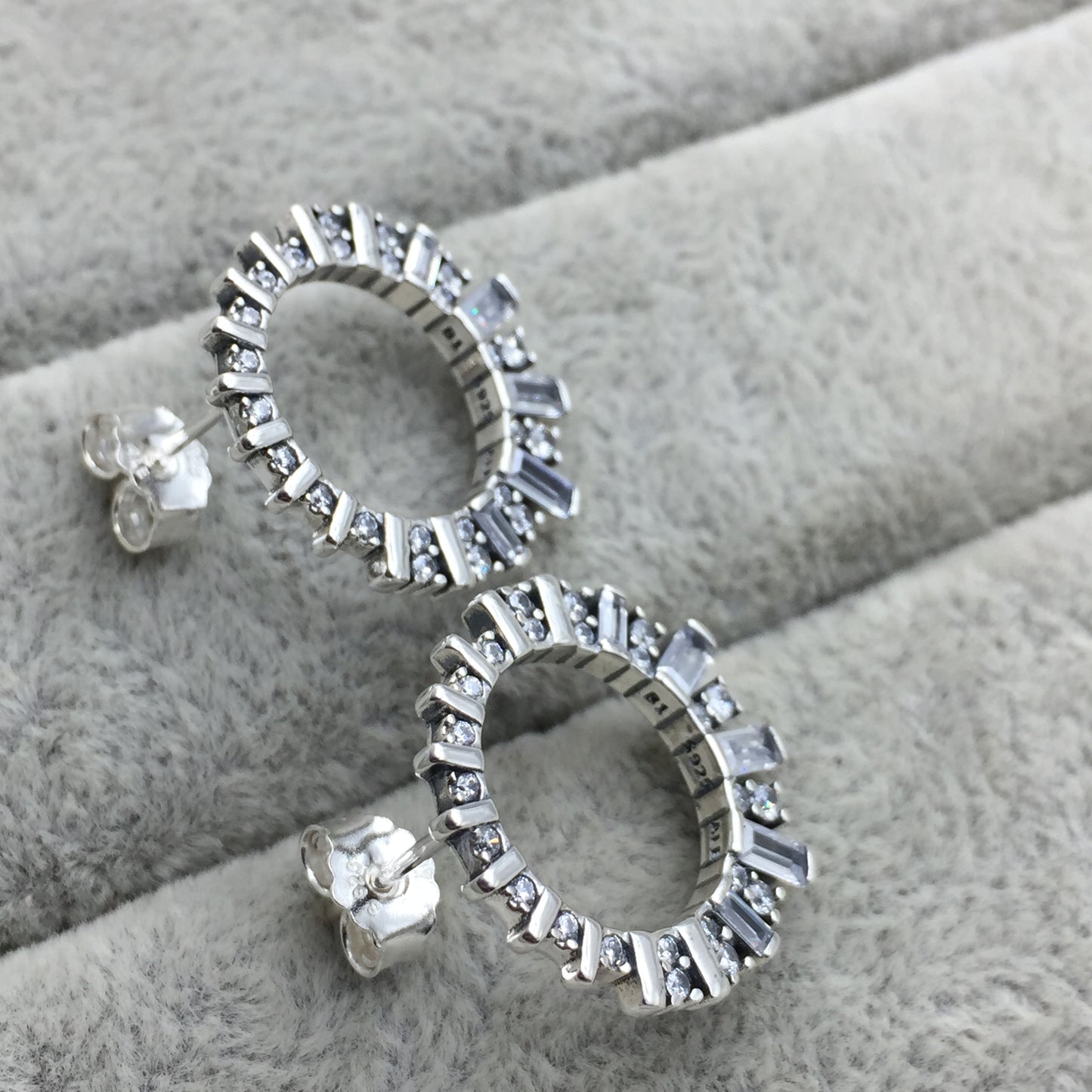 297545CZ