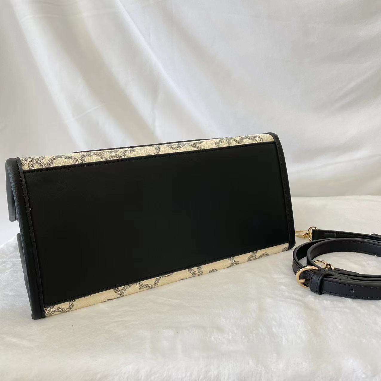 TO-BAG088
