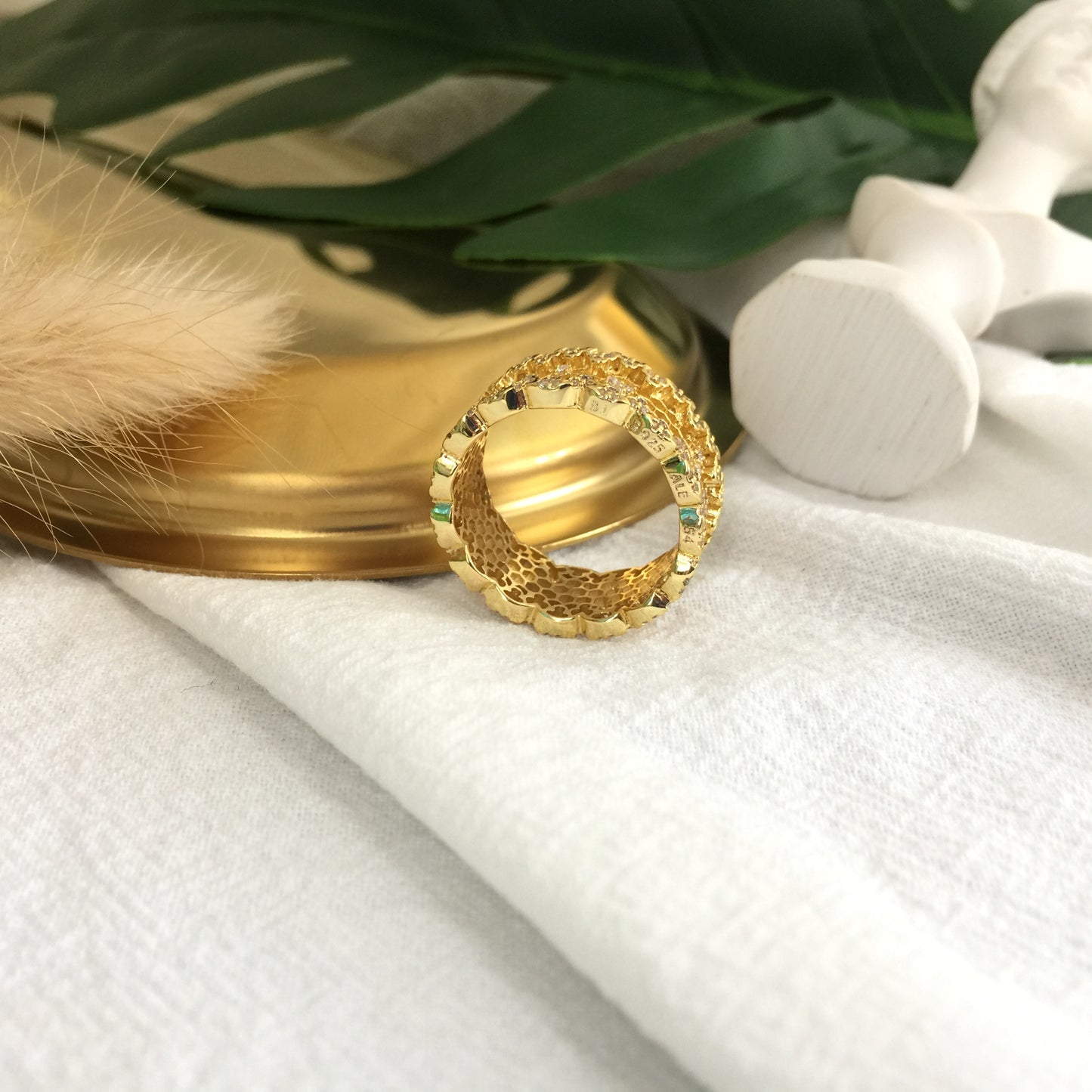 167100CZ