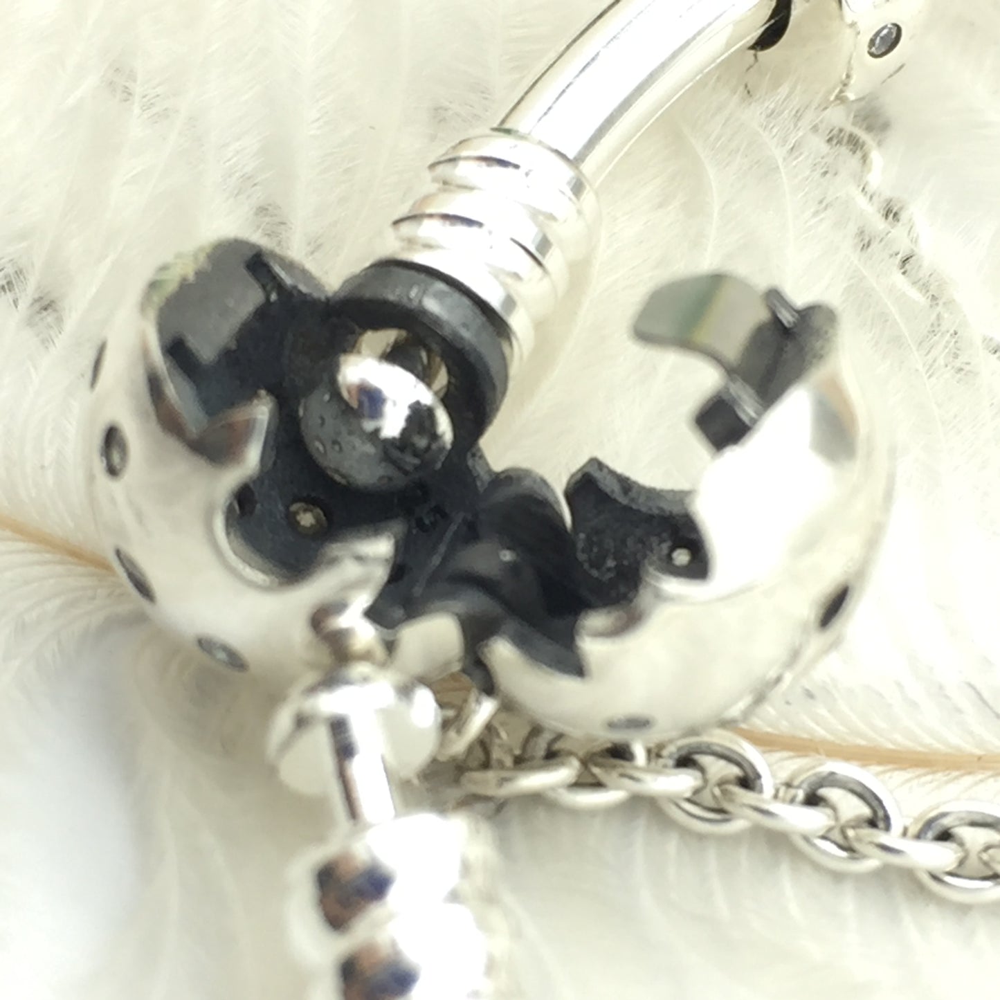 597846CZ