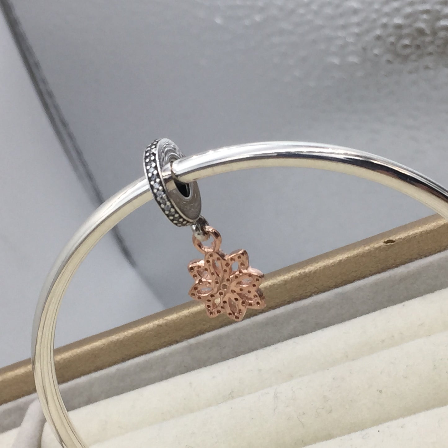 781757CZ