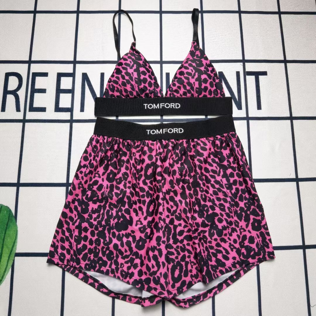 swimsuit-120
