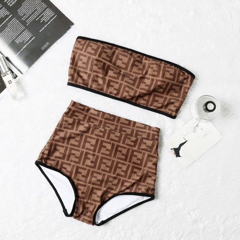 swimsuit-110