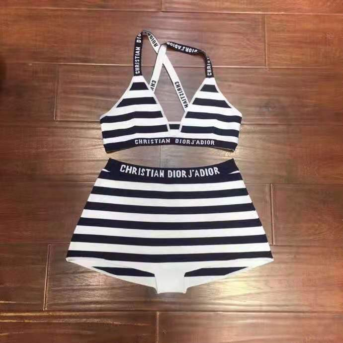 swimsuit-092