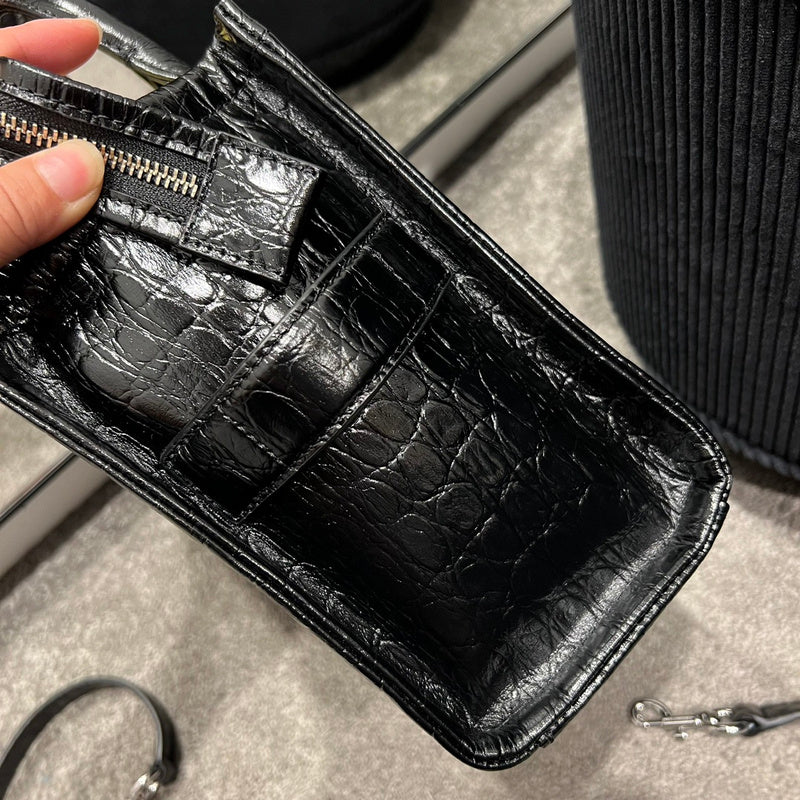 MJ BAG-237