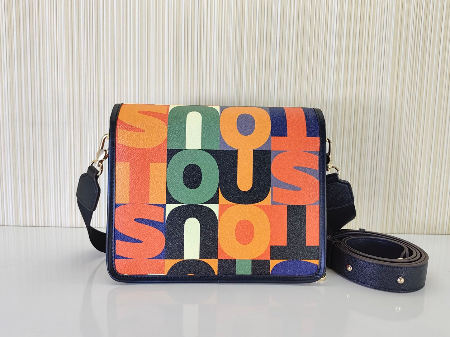 TO-BAG124