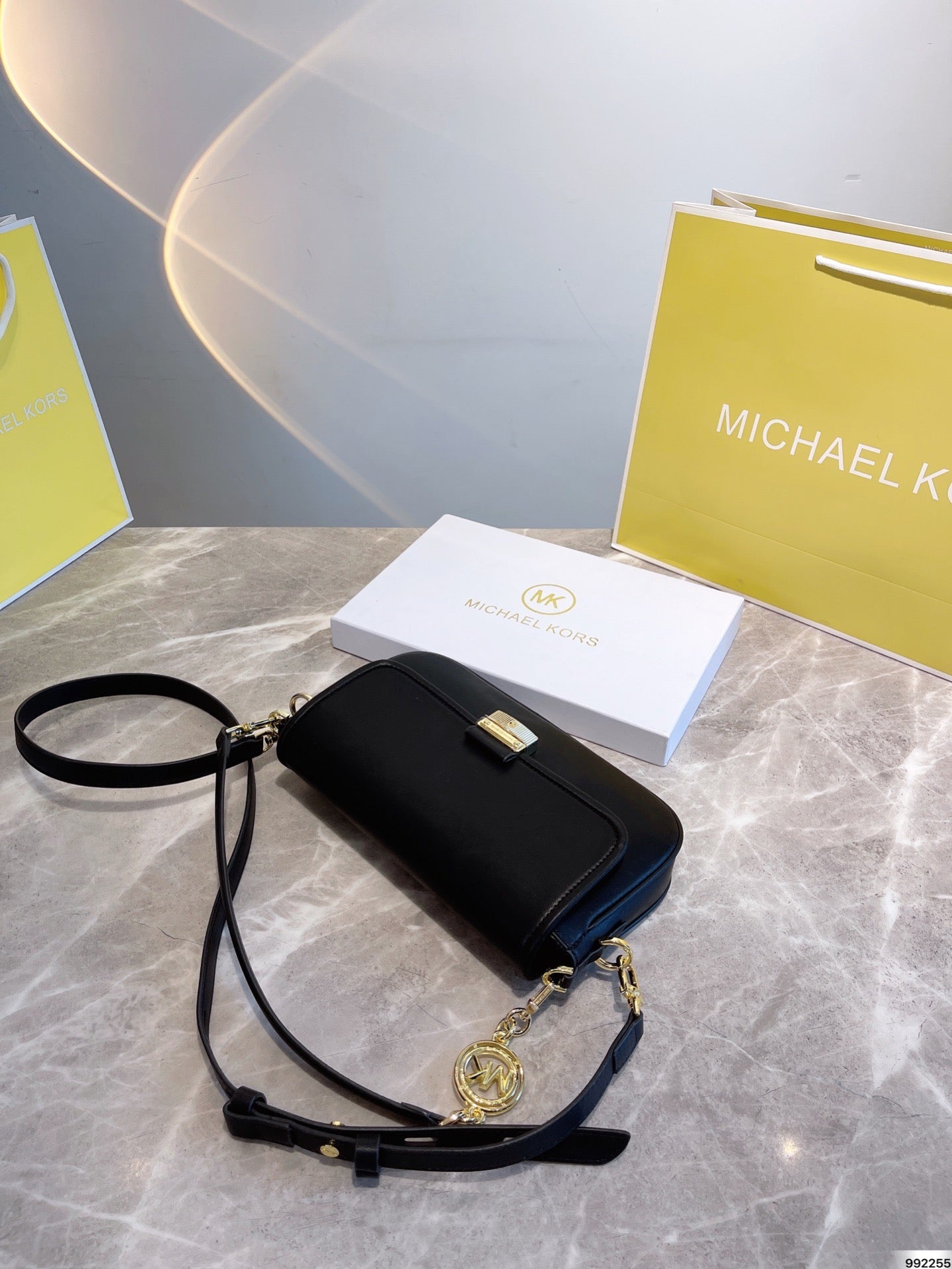 MK-BAG723