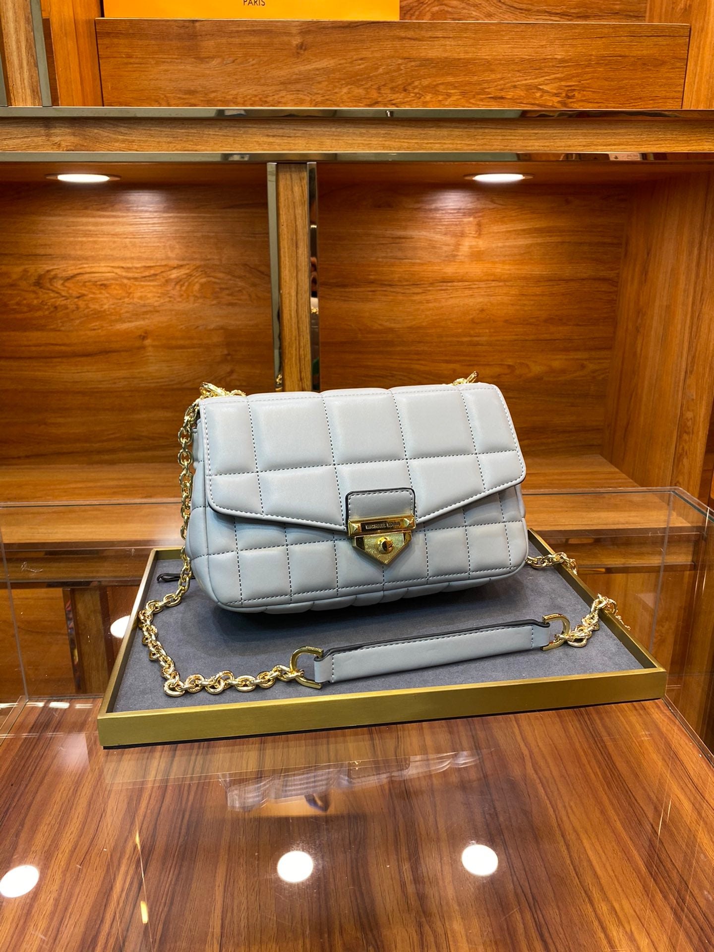 MK-BAG717