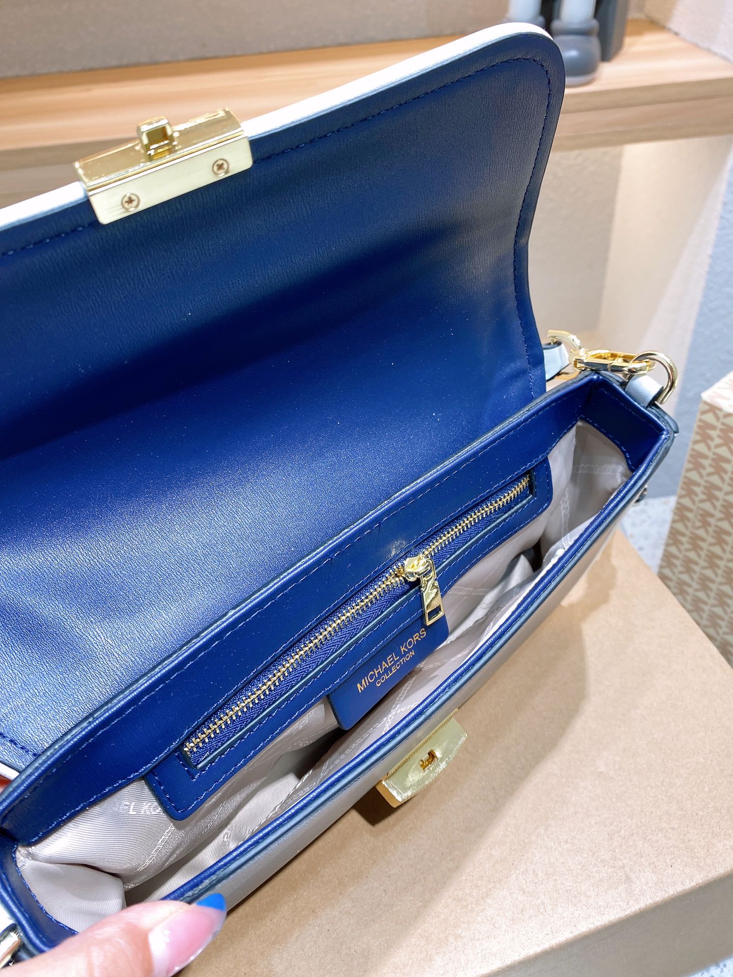 MK-BAG669