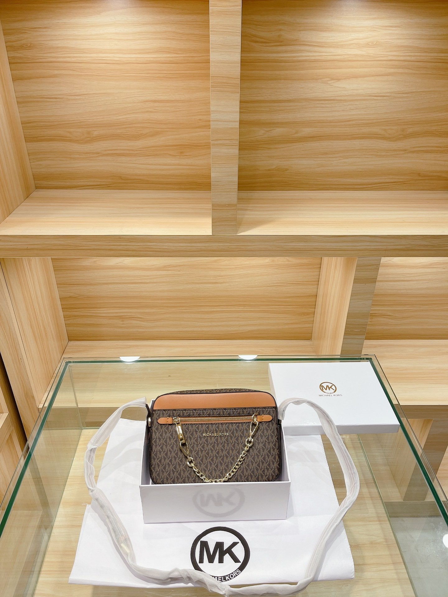 MK-BAG662