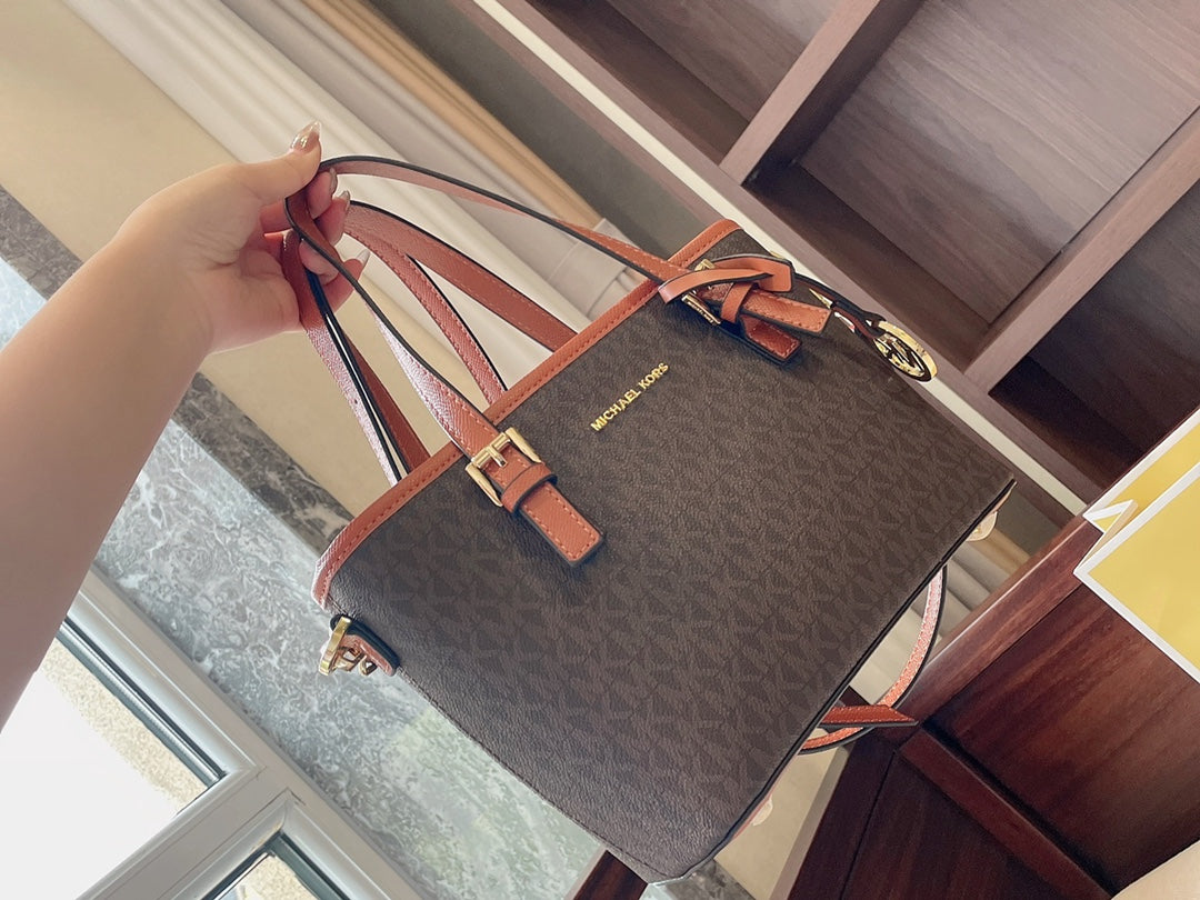 MK-BAG581