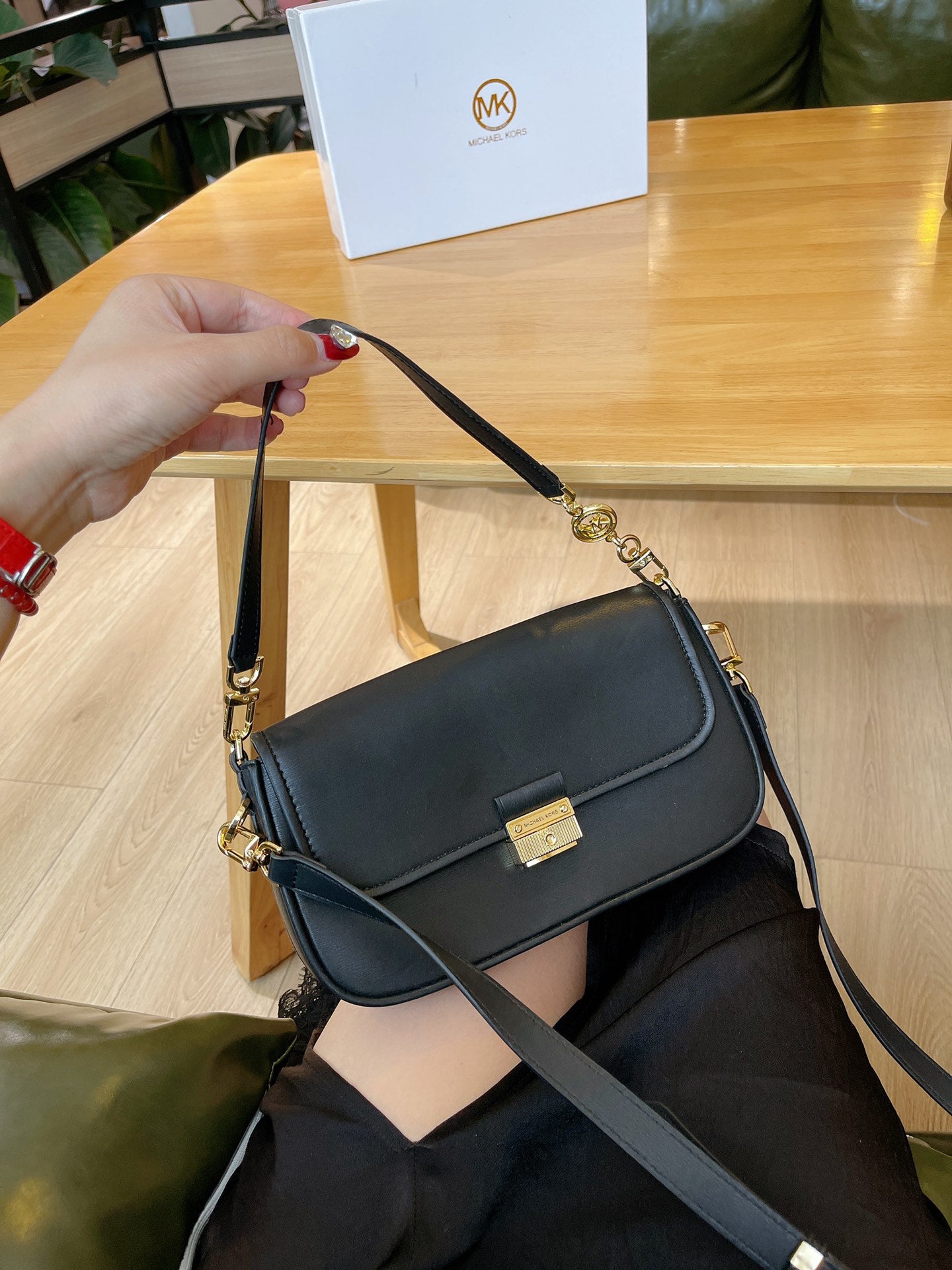 MK-BAG551