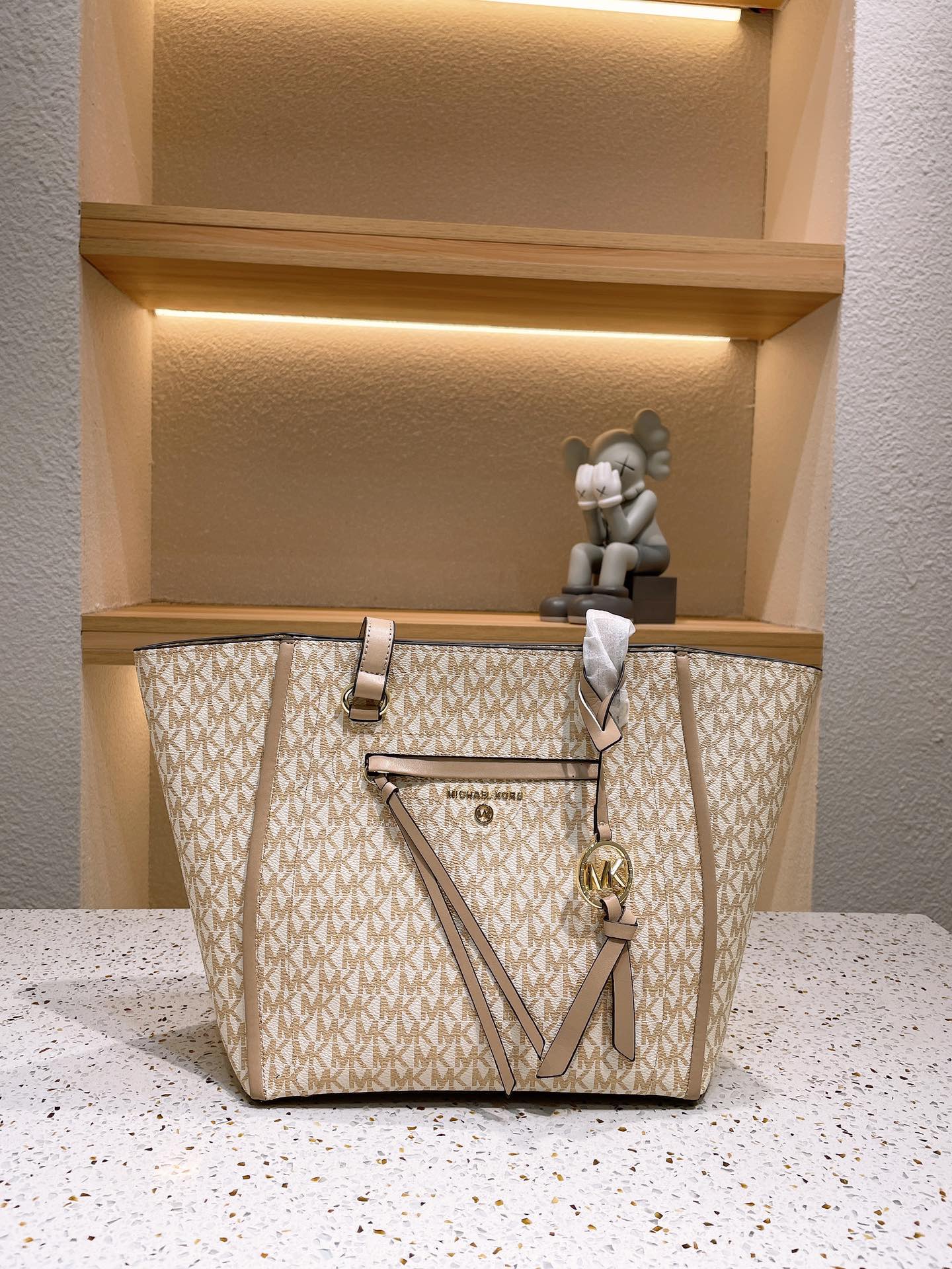 MK-BAG499