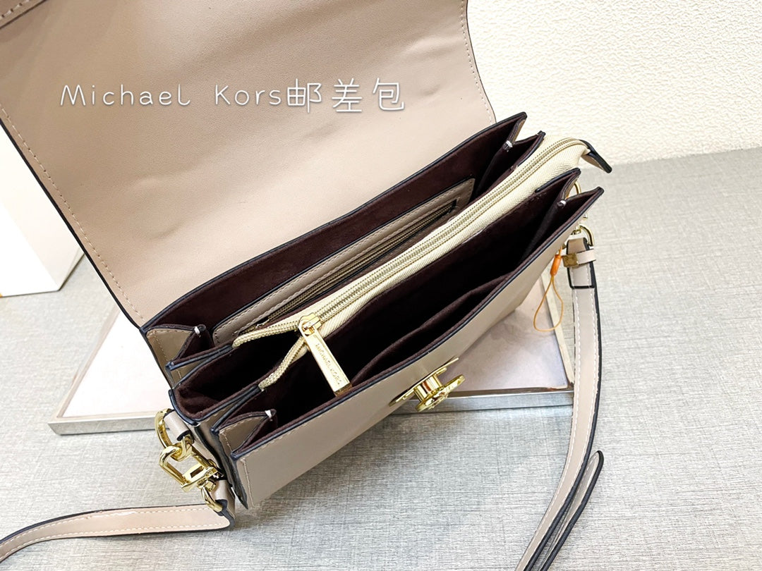 MK-BAG401