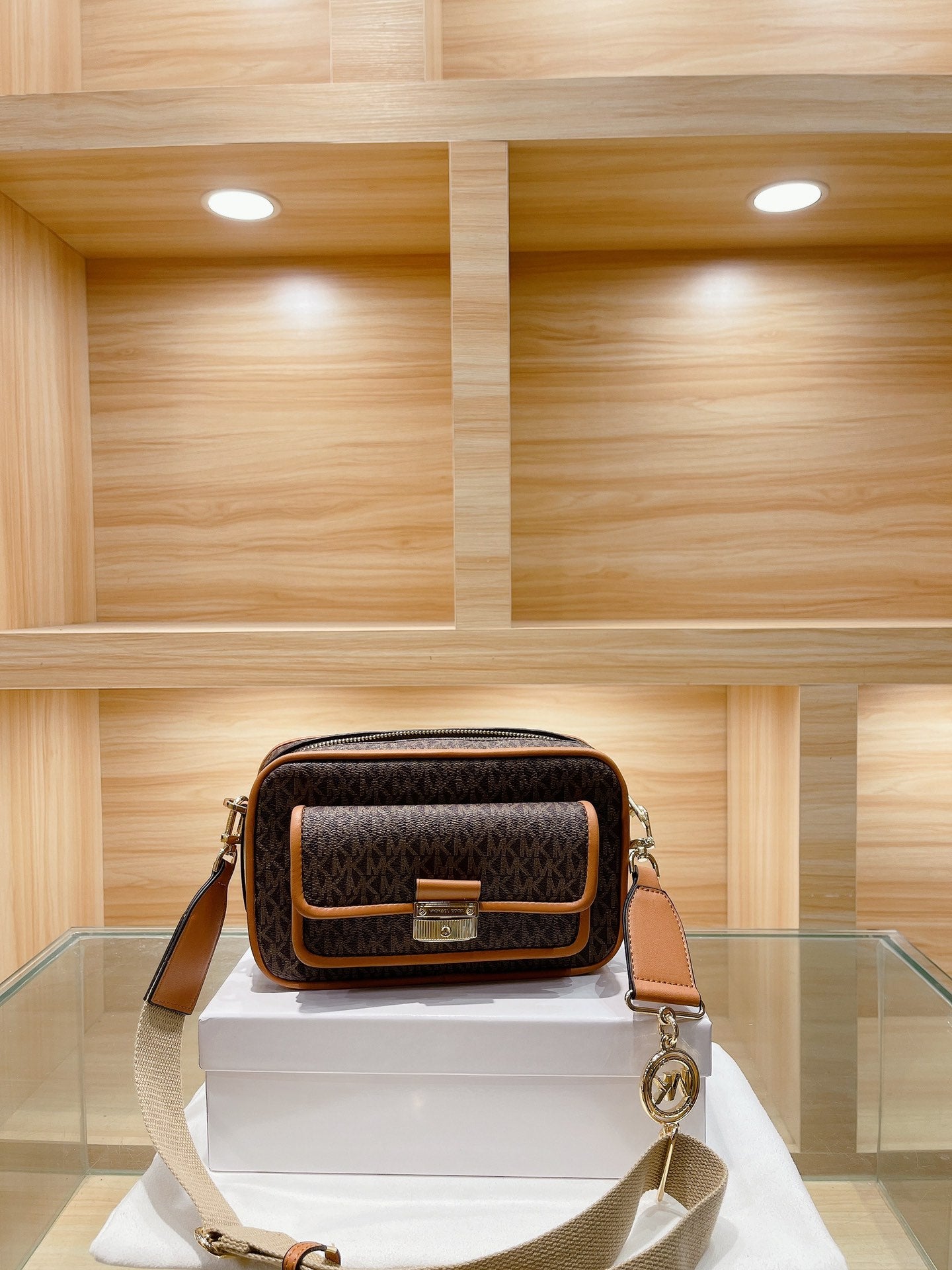 MK-BAG253