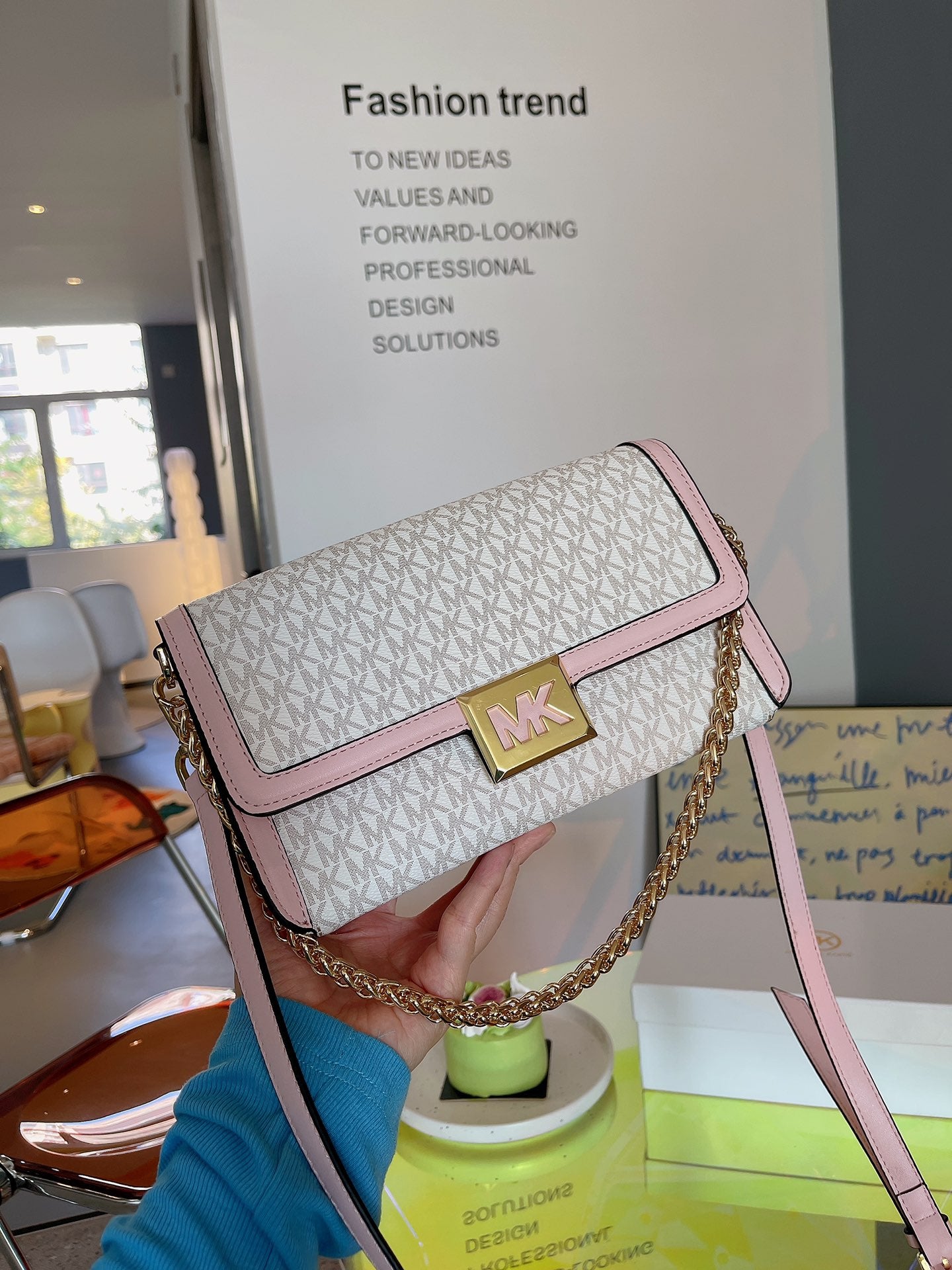 MK-BAG229