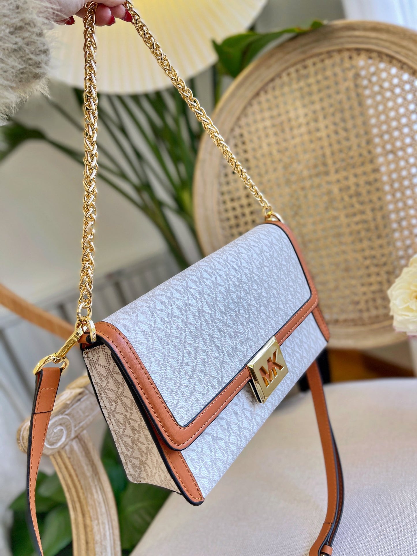 MK-BAG214