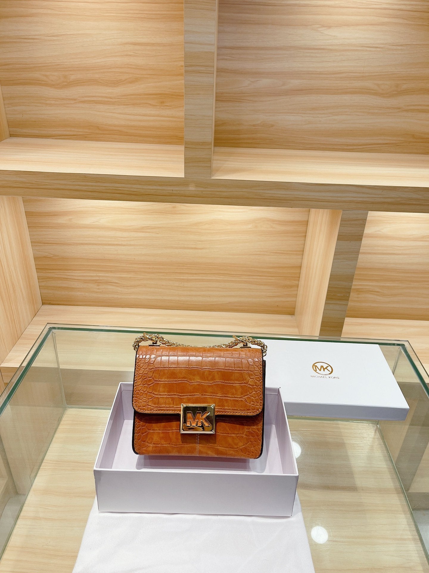 MK-BAG175