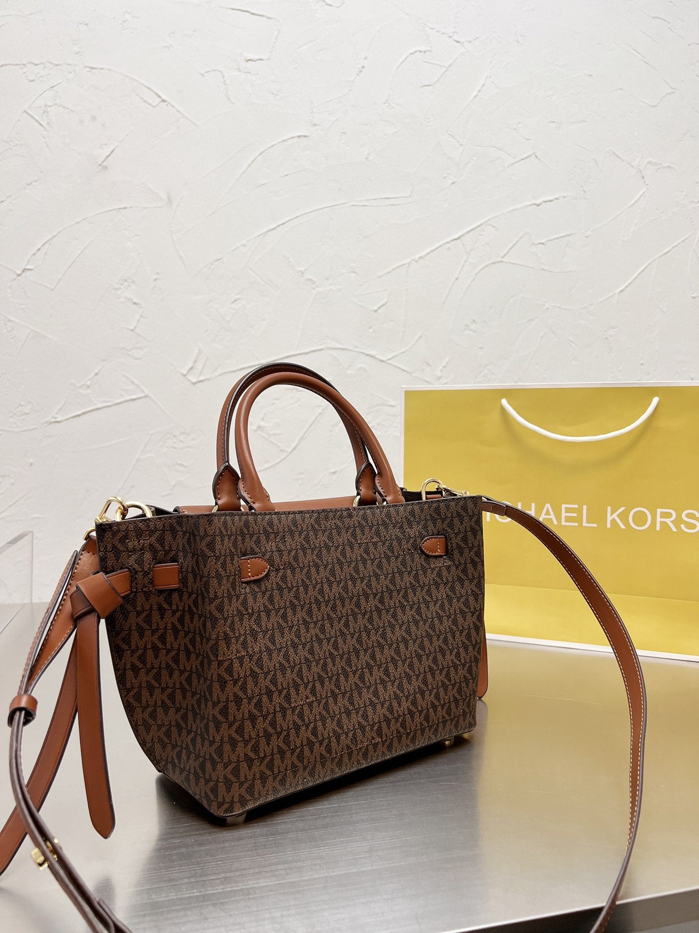 MK-BAG170