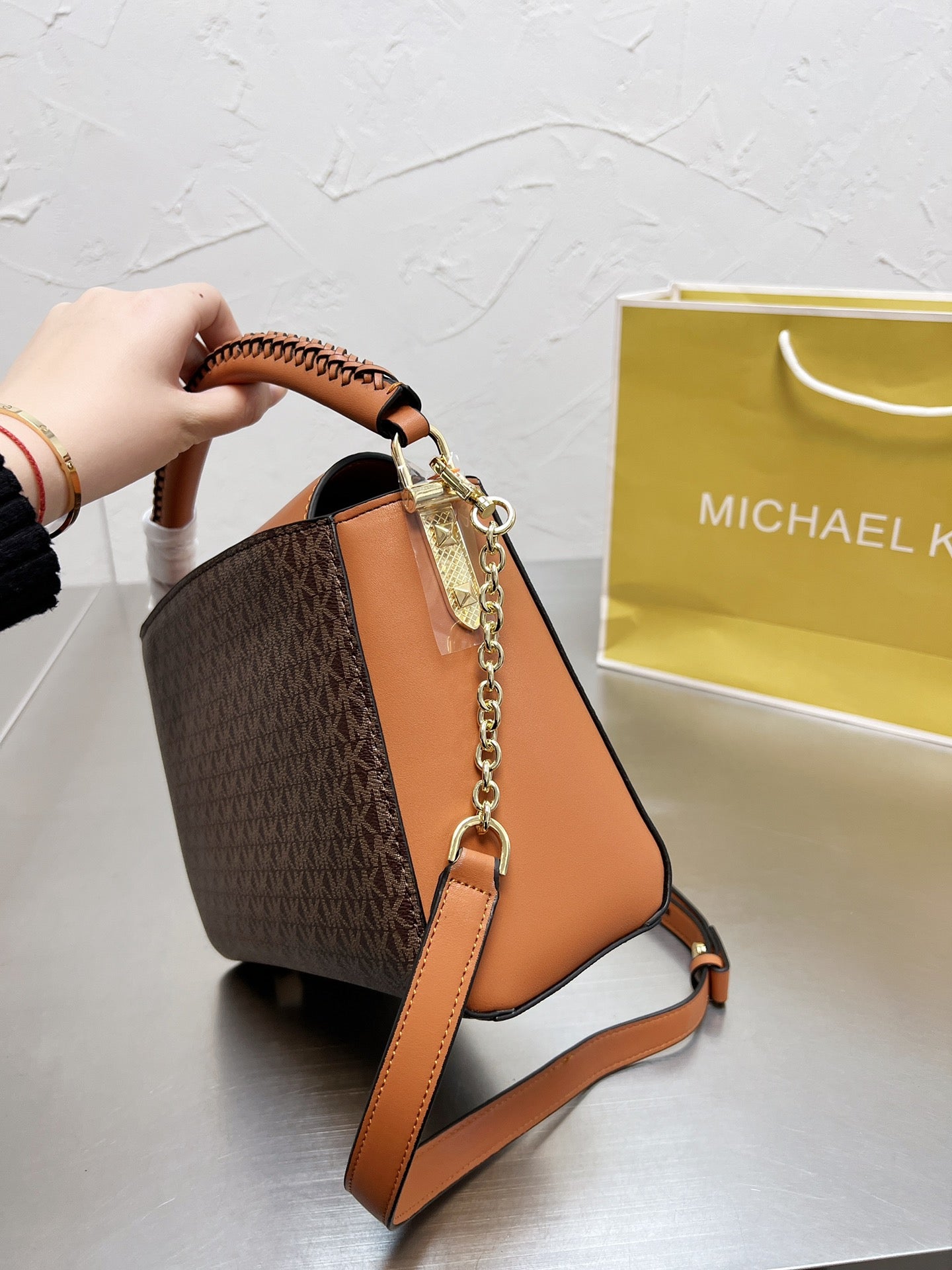 MK-BAG168