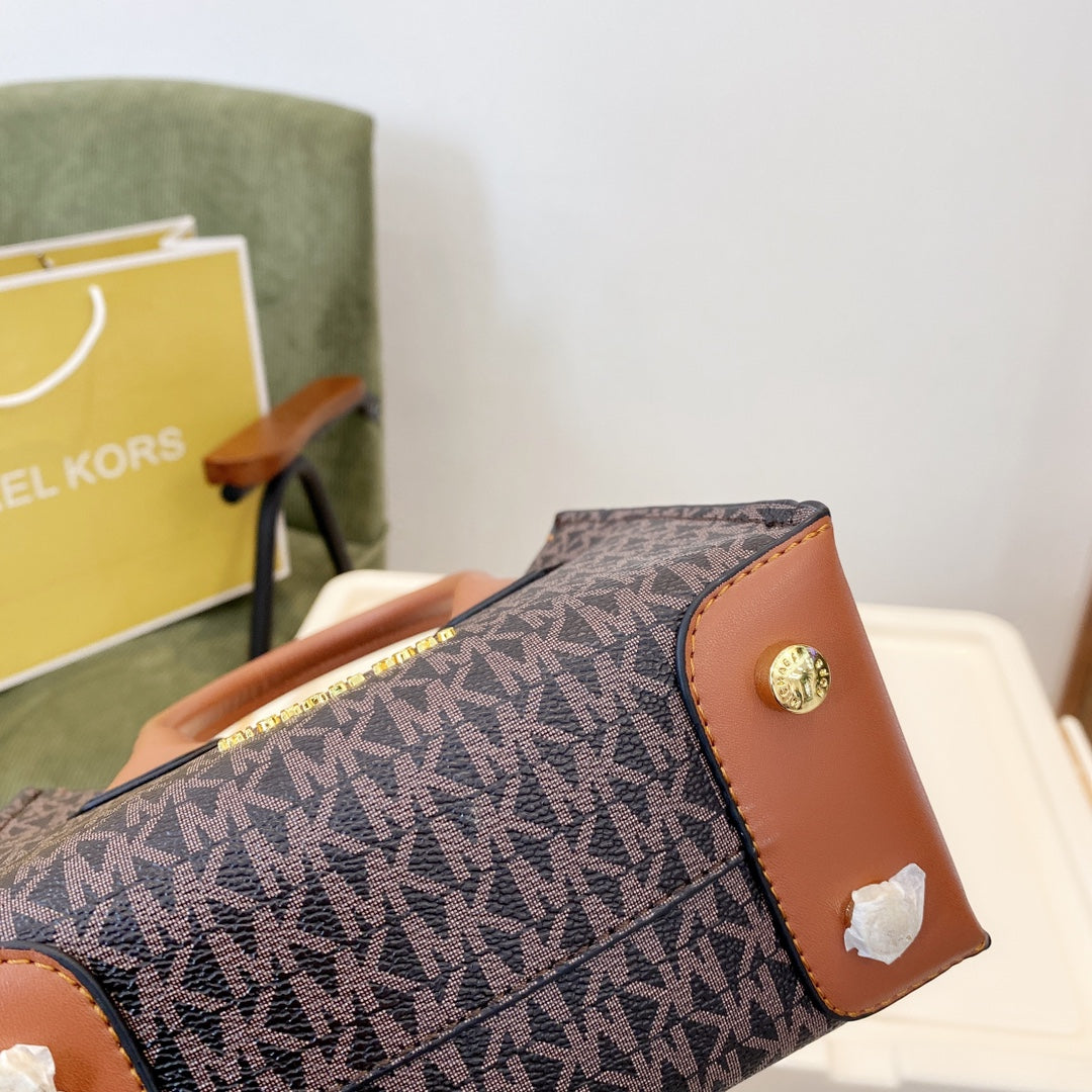 MK-BAG157