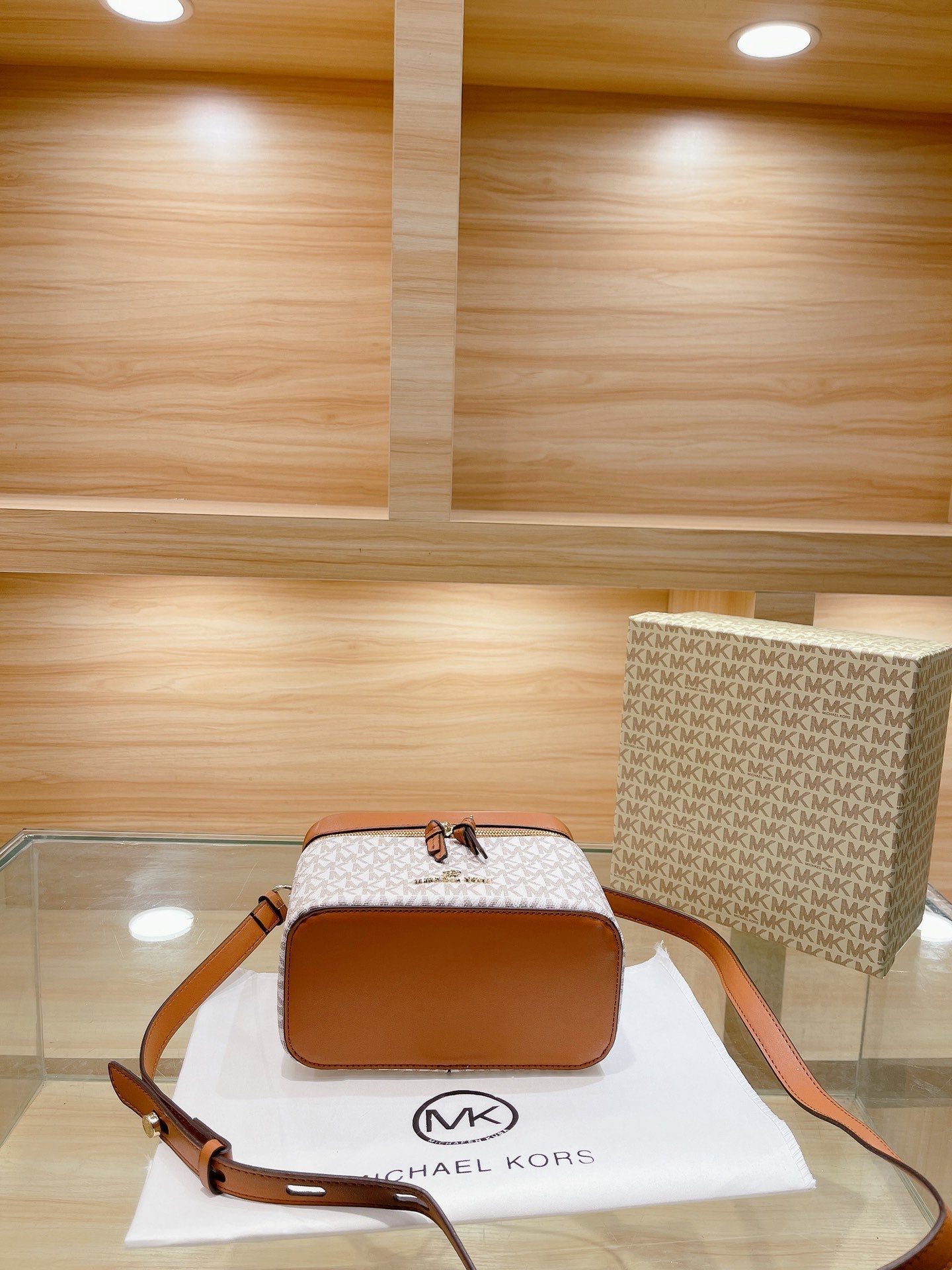 MK-BAG118