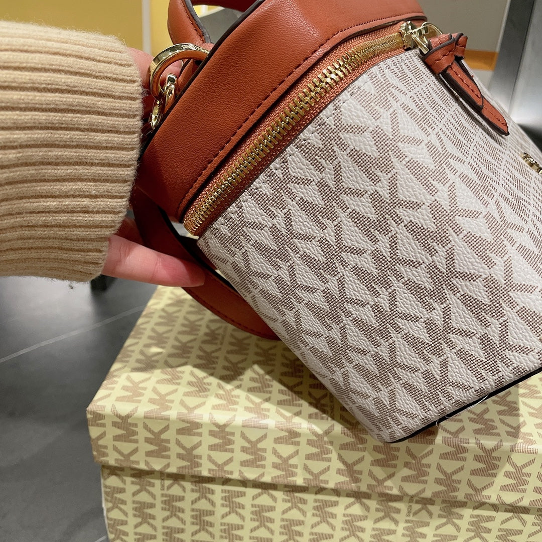 MK-BAG123