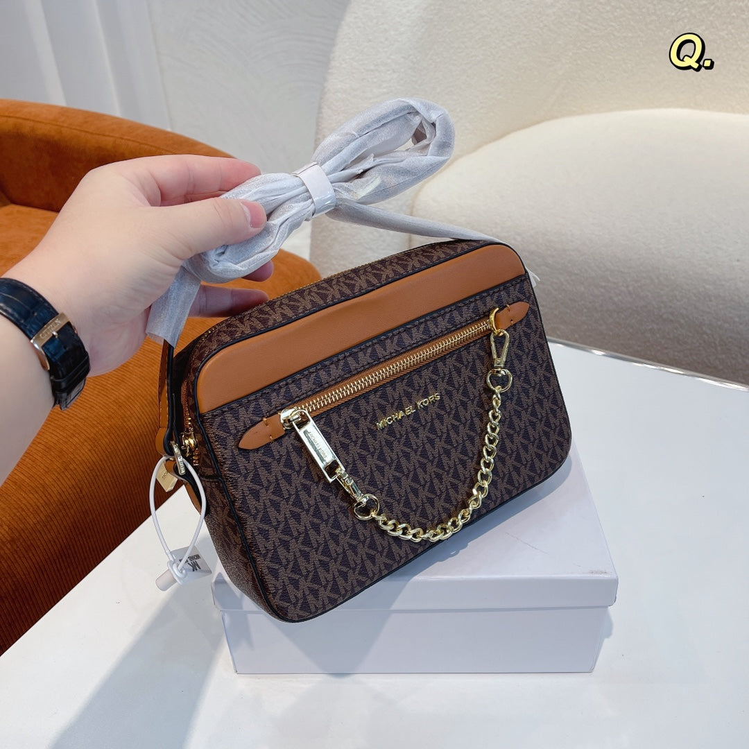 MK-BAG090
