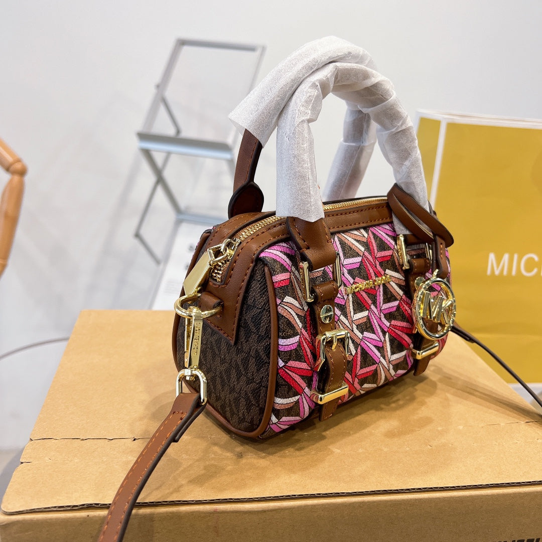 MK-BAG082