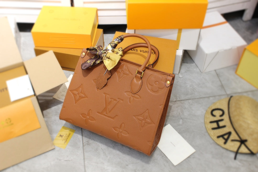LV-BAG563