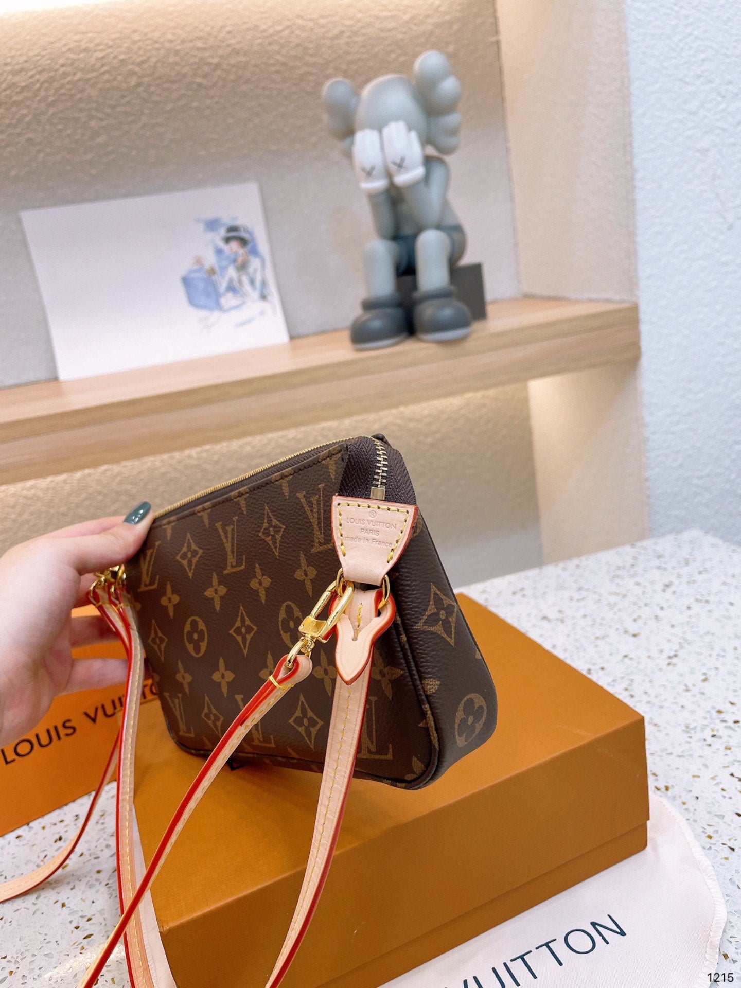 LV-BAG519