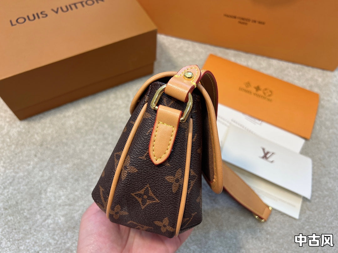 LV-BAG608