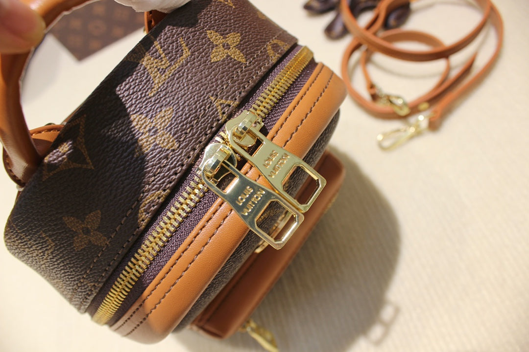 LV-BAG678
