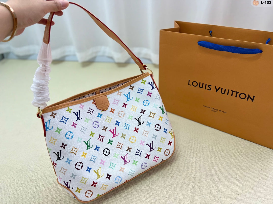 LV-BAG700