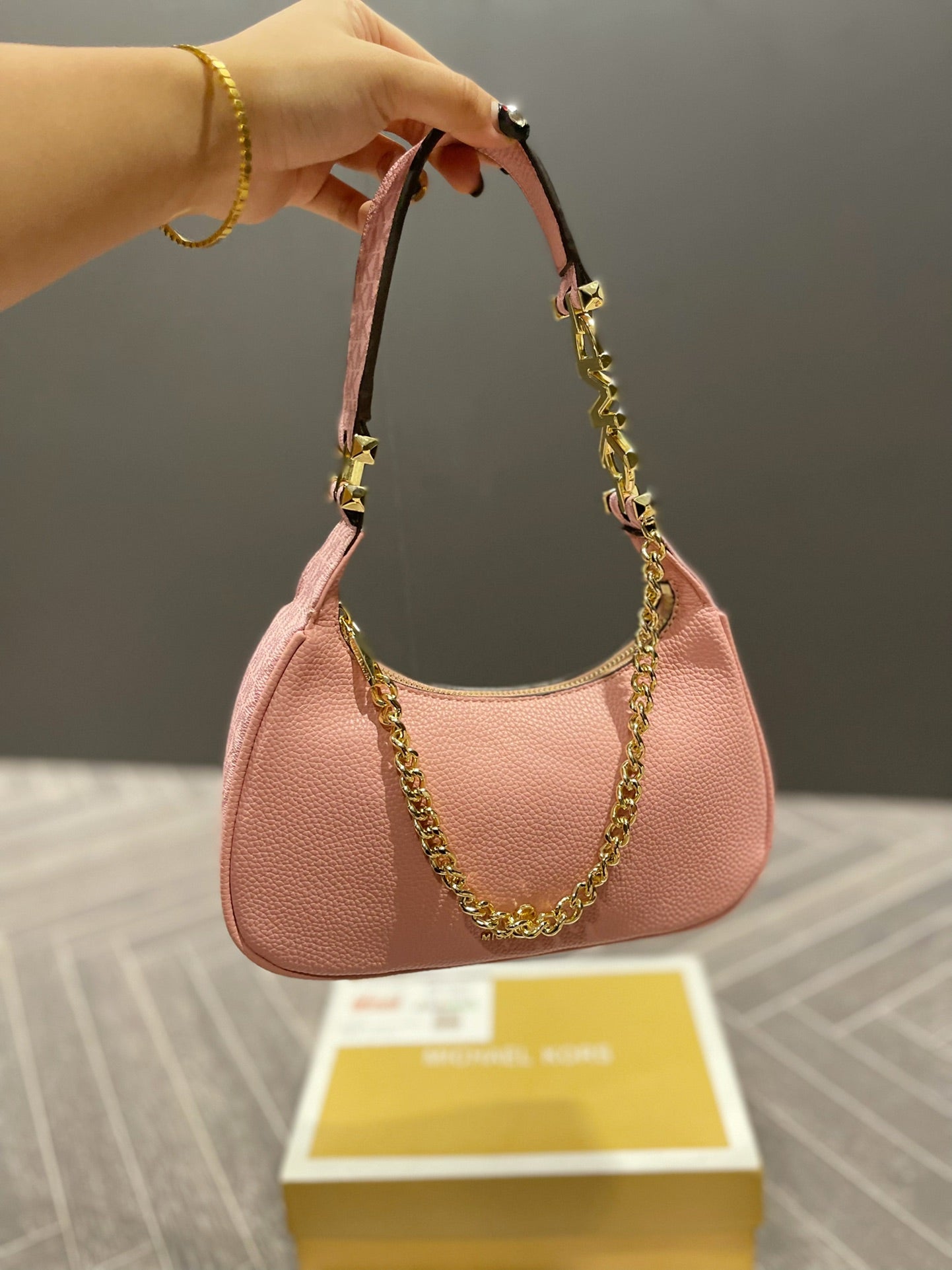 MK-BAG019