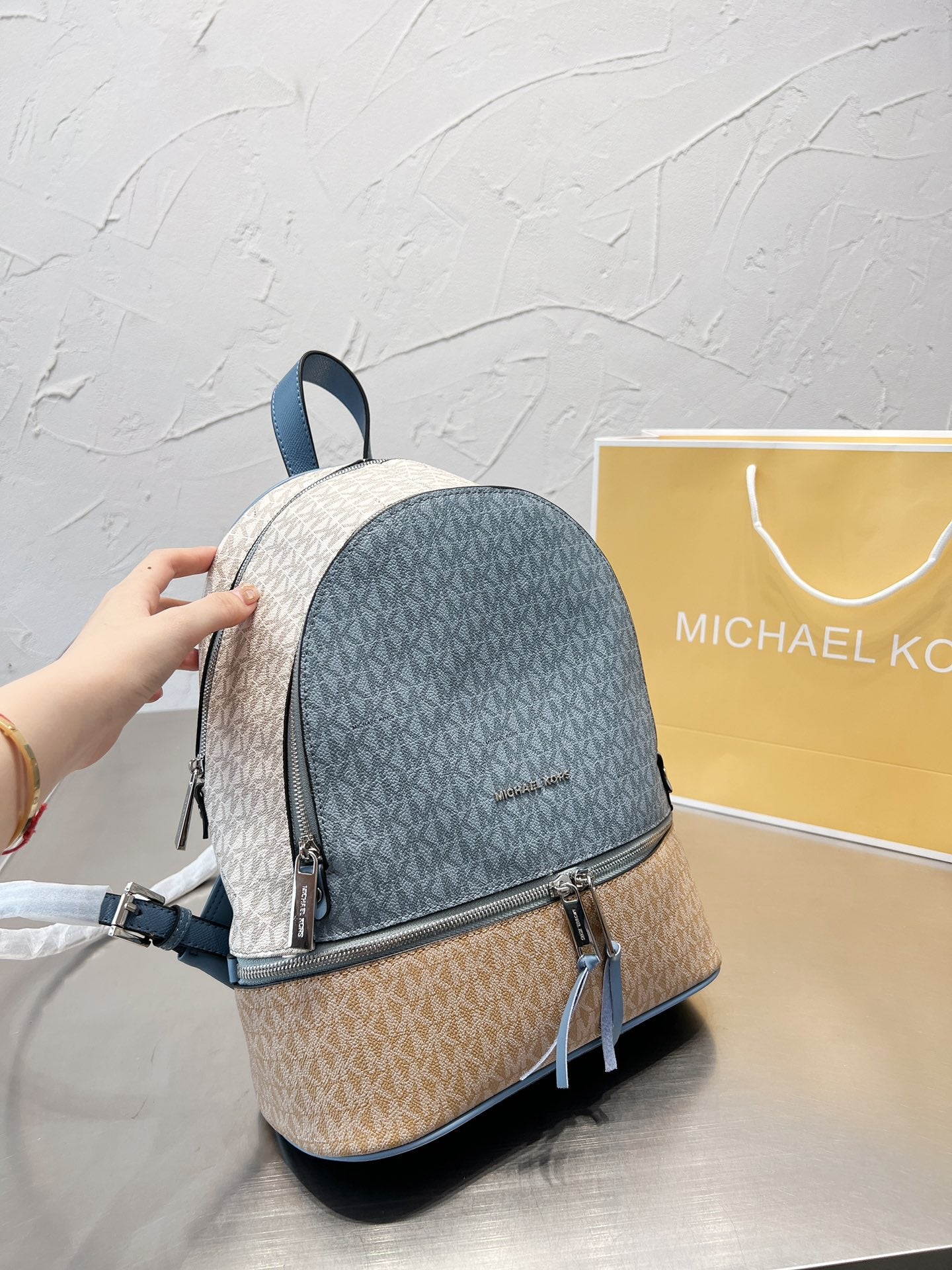 MK-BAG014