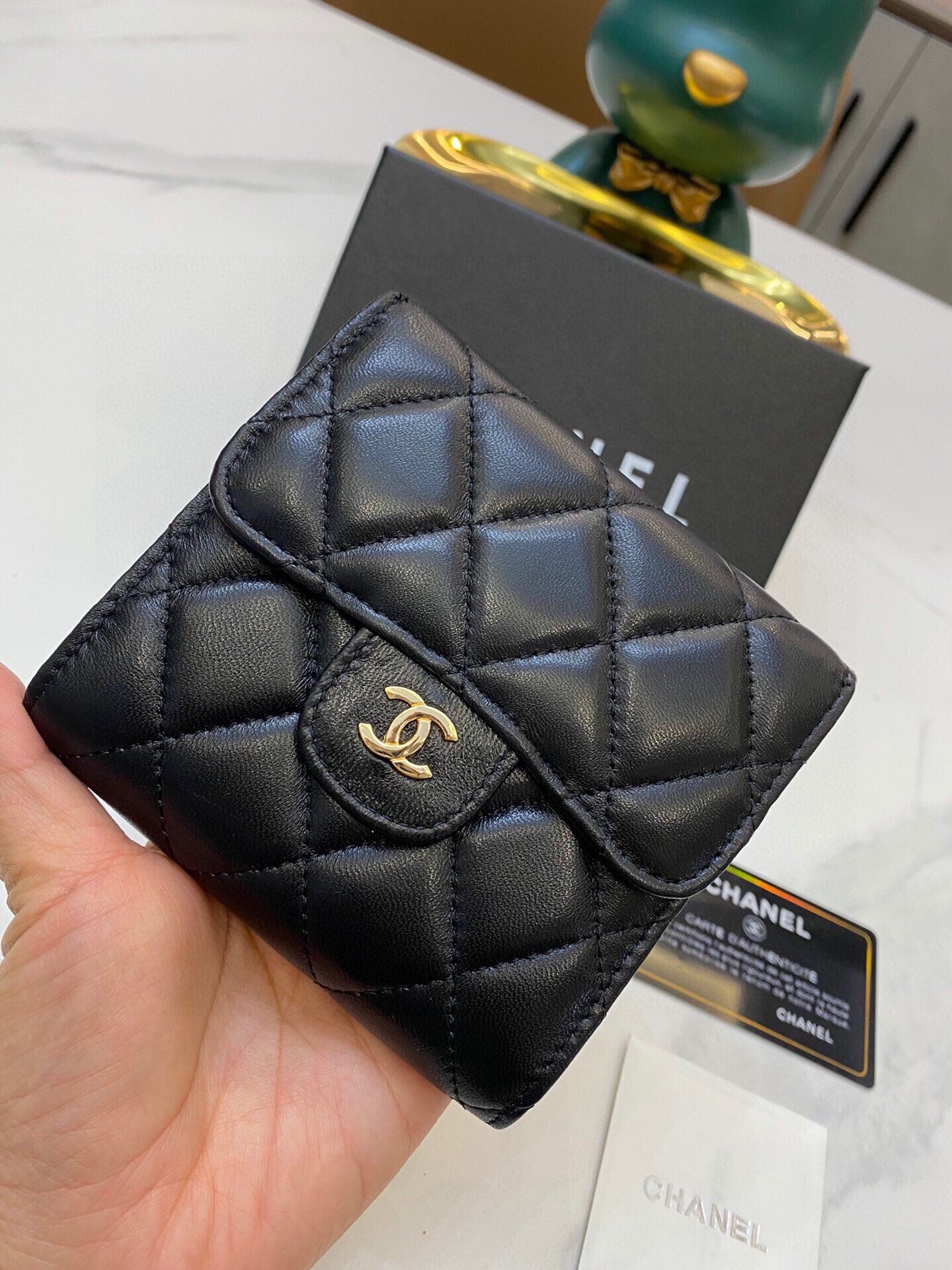 XNE-BAG794