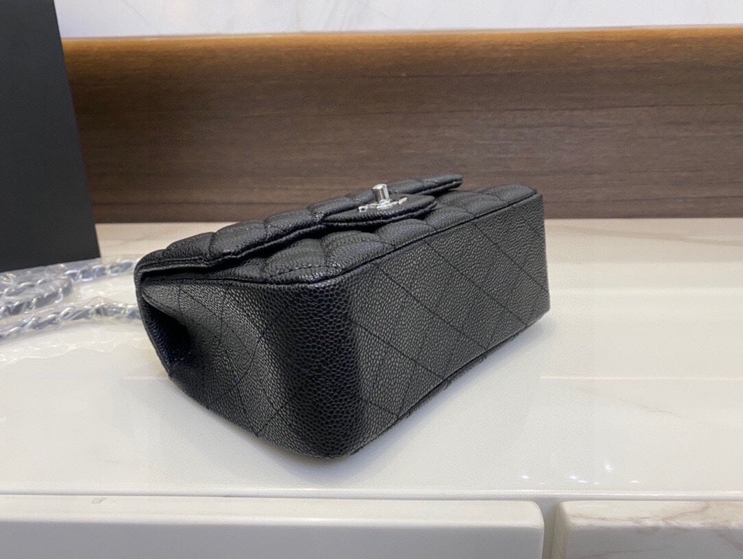 XNE-BAG770