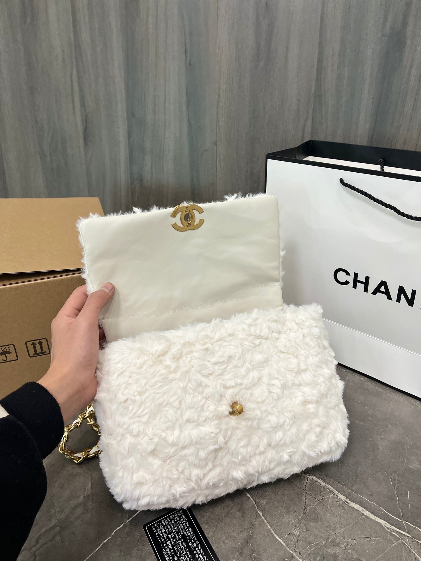 XNE-BAG768