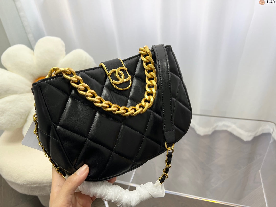 XNE-BAG761