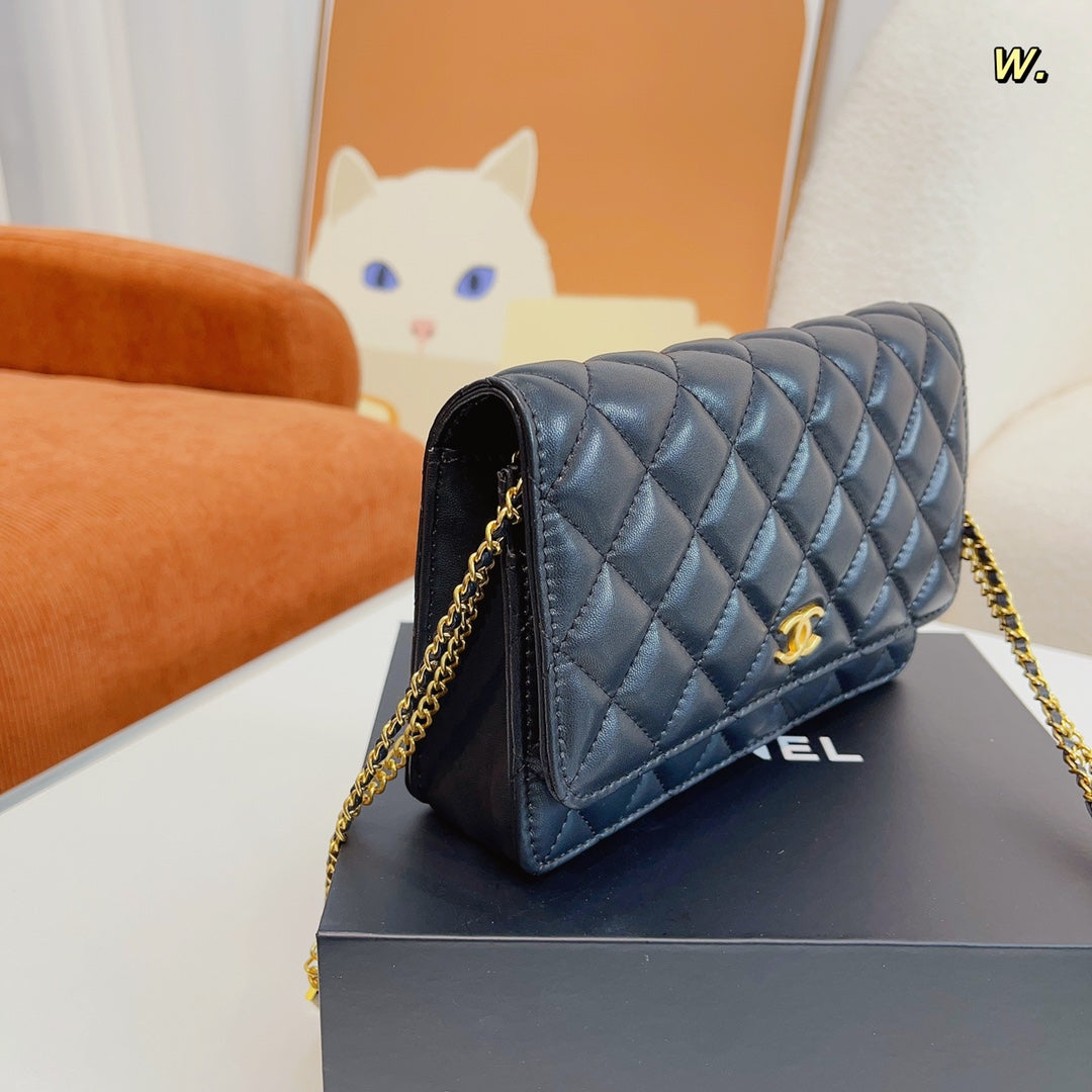 XNE-BAG698