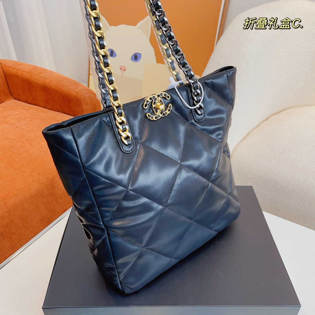 XNE-BAG556
