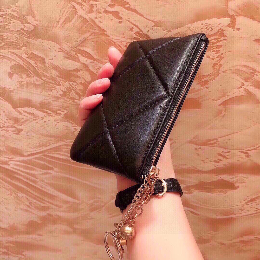 XNE-BAG387